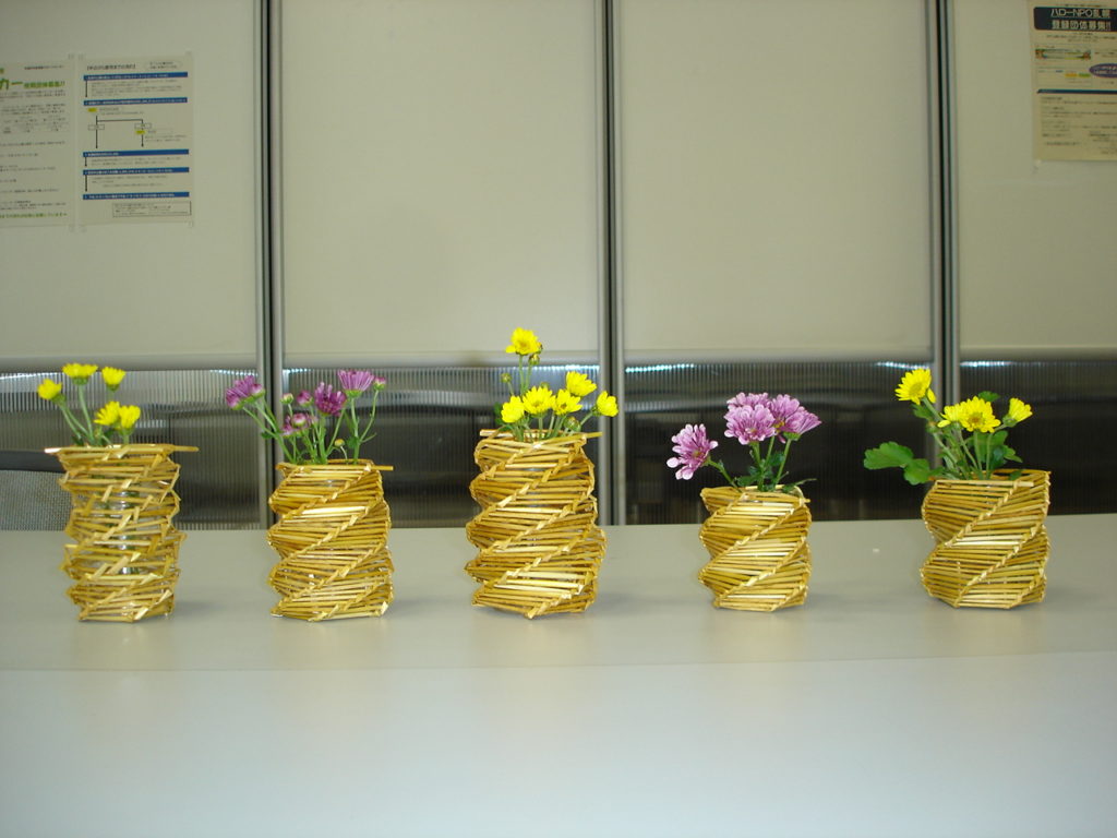 初めて一輪ざしに挑戦した方々の作品